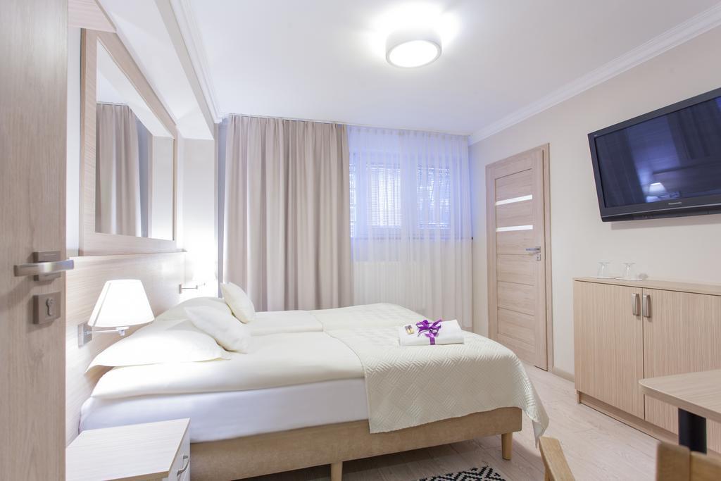 Villa Anna Gdansk - Noclegi Rooms - Free Parking Eksteriør billede