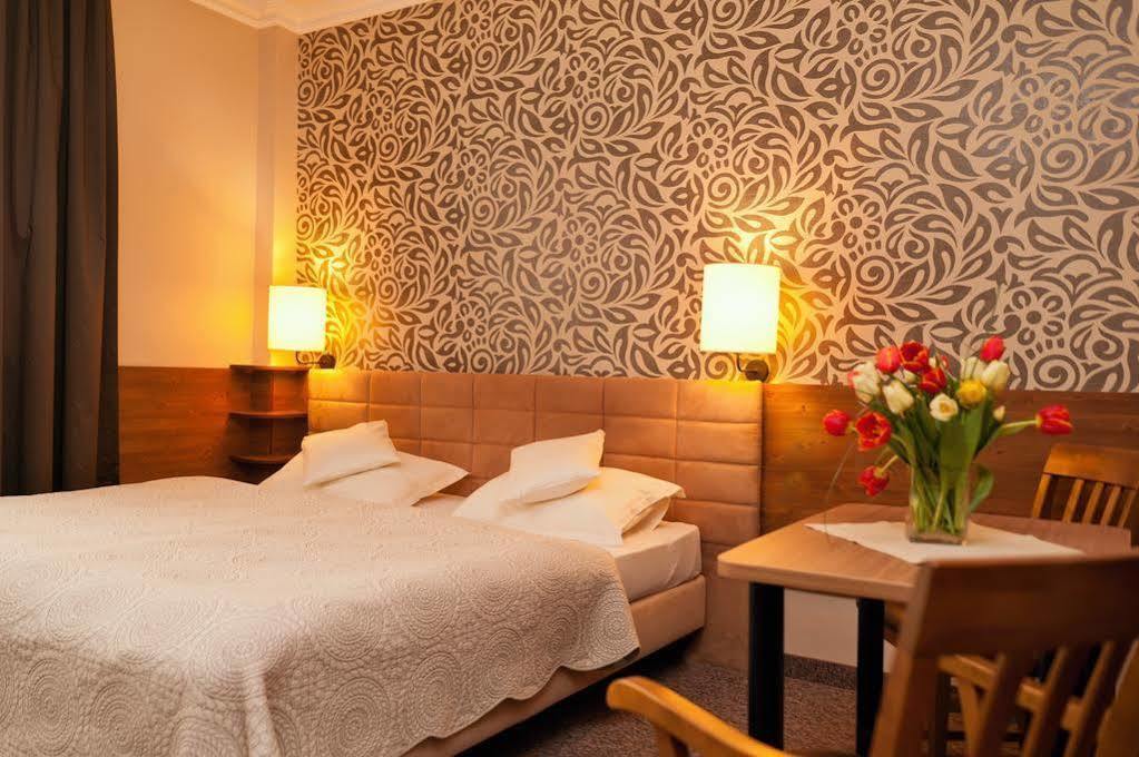 Villa Anna Gdansk - Noclegi Rooms - Free Parking Eksteriør billede